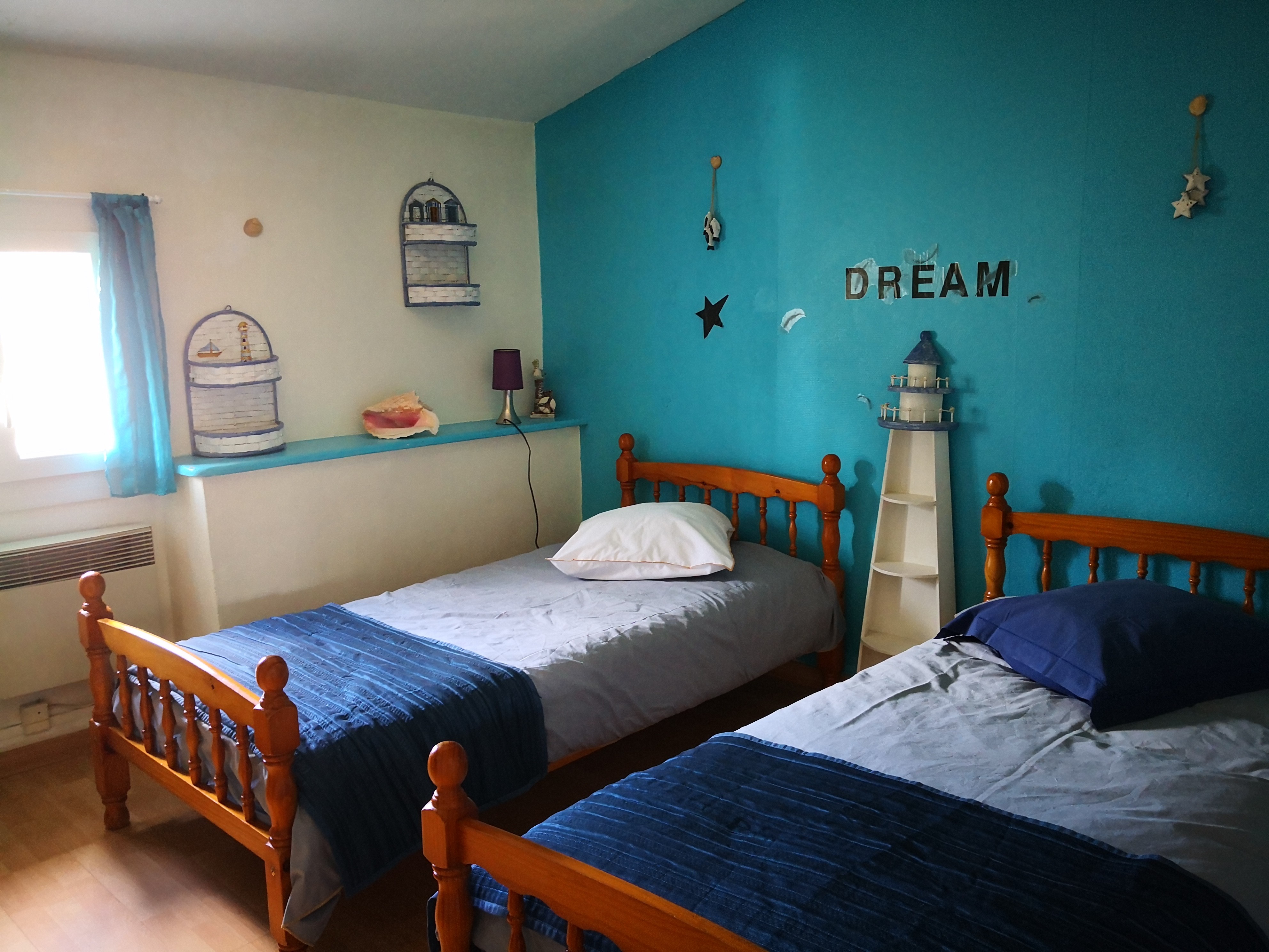 CHAMBRE 4