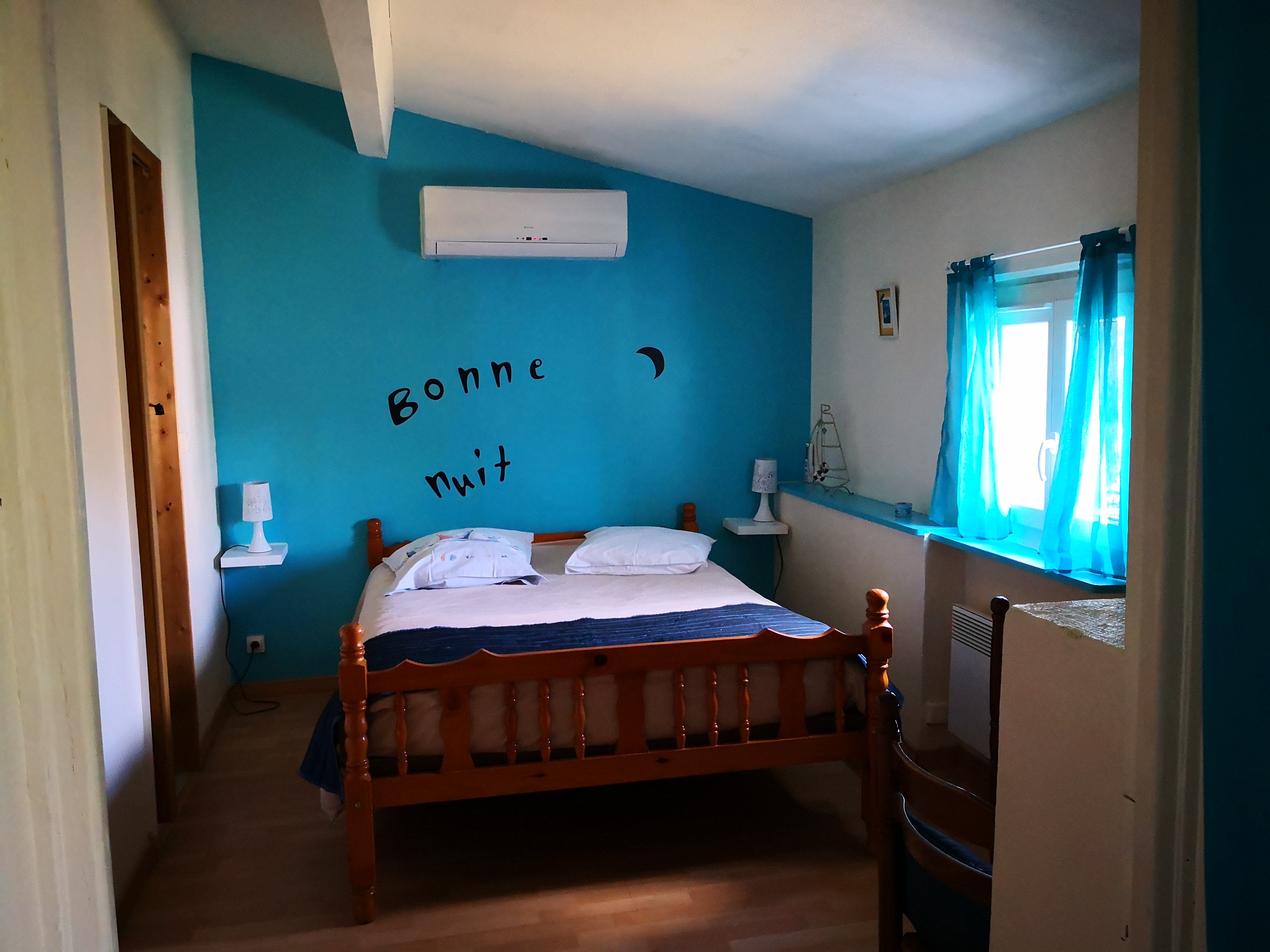 CHAMBRE 4